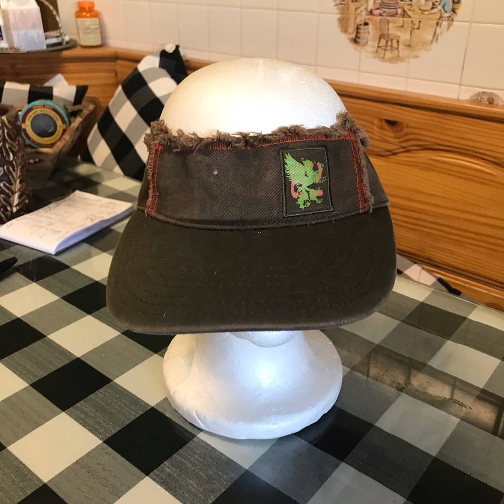 Hat - Picture 4 of 4